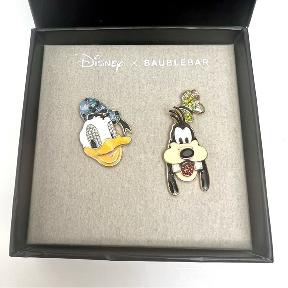 NWT DISNEY X BAUBLEBAR DONALD DUCK & GOOFY CRYSTAL ENAMEL STUD EARRINGS - Picture 3 of 10